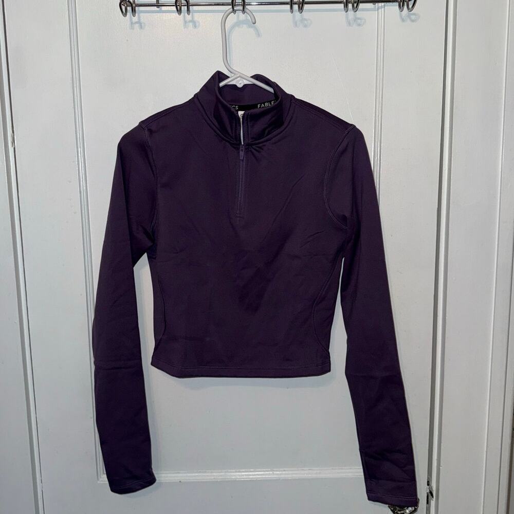 New Fabletics Cold Weather Long Sleeve Half-Zip Fleece Top Nightshade size S - Picture 4 of 8